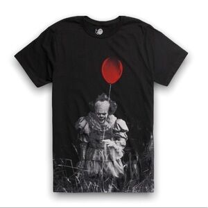🆕 IT Pennywise Balloon T-Shirt Hot Topic Exclusive Size Small